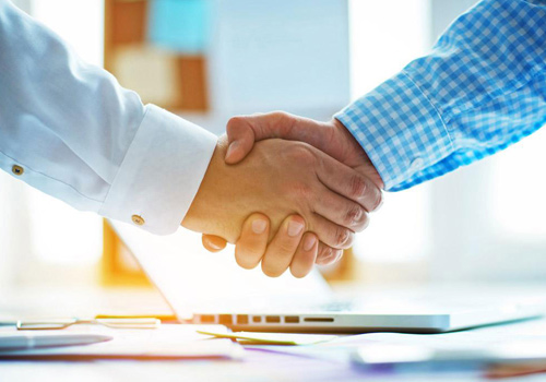 行業(yè)經(jīng)驗(yàn)豐富的團(tuán)隊(duì)